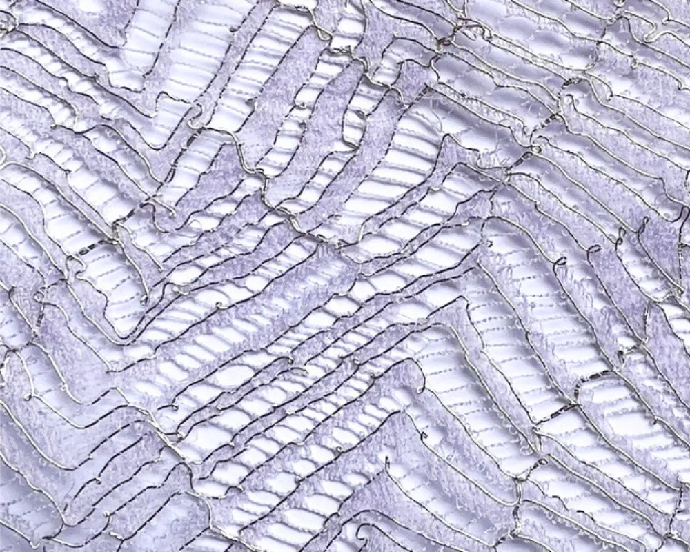 Dentelle de Calais-Caudry® lilasmatière française certifiée Gaïanne