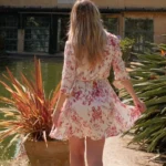 déshabillé femme motif fleuri